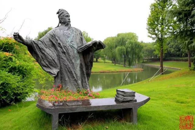 以诗说史（29）：我国古代二十圣：曲圣关汉卿