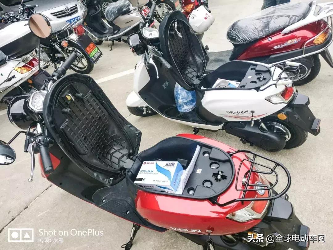 净原电摩,净原v3摩托车