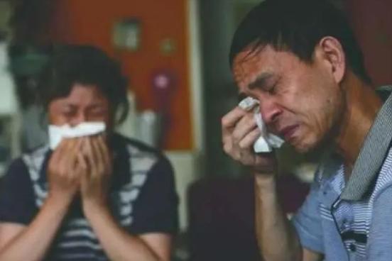 10年前，那个卖肾买手机的少年，获赔147万后过得怎样？