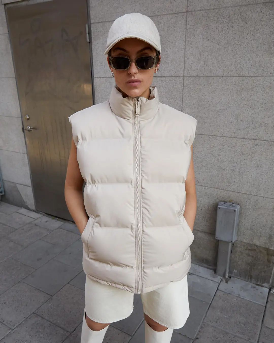 入冬四件套我不配文案,入冬四件套没有棉衣来的实在