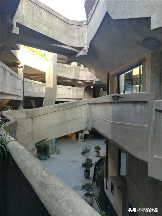 亲历诡异故事完整版,真实恐怖故事亲历者回忆