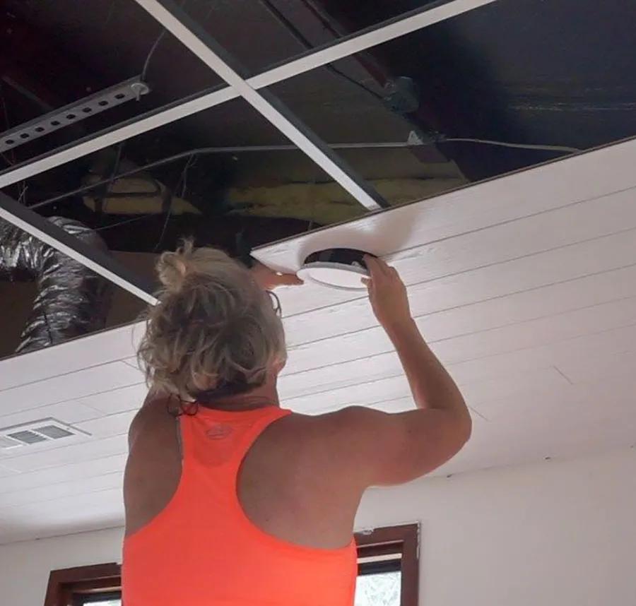 别再傻傻做吊顶,现在流行的各种吊顶设计