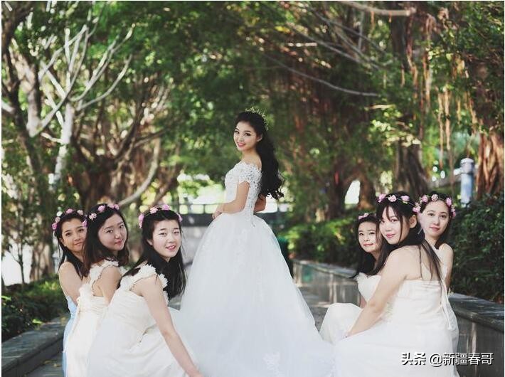 接亲游戏小攻略让你的婚礼更有趣,新郎接亲堵门游戏大全