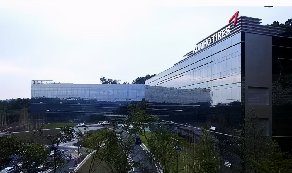 耐克全球第一,打败美国成为行业第一的中国品牌