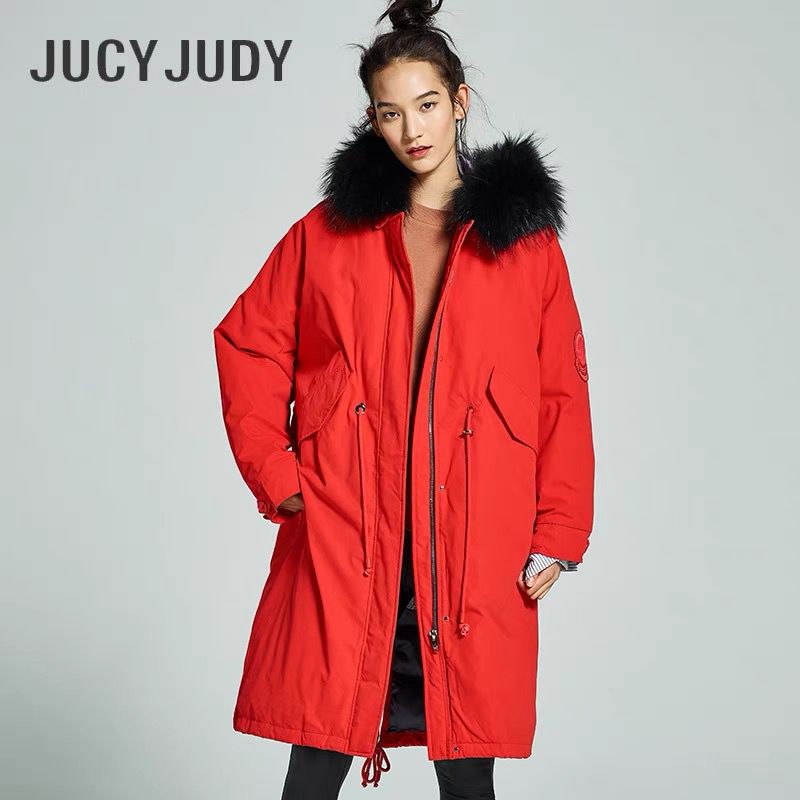 今年流行这些外套好看好穿还显瘦,3件保暖显瘦又高级的外套穿搭