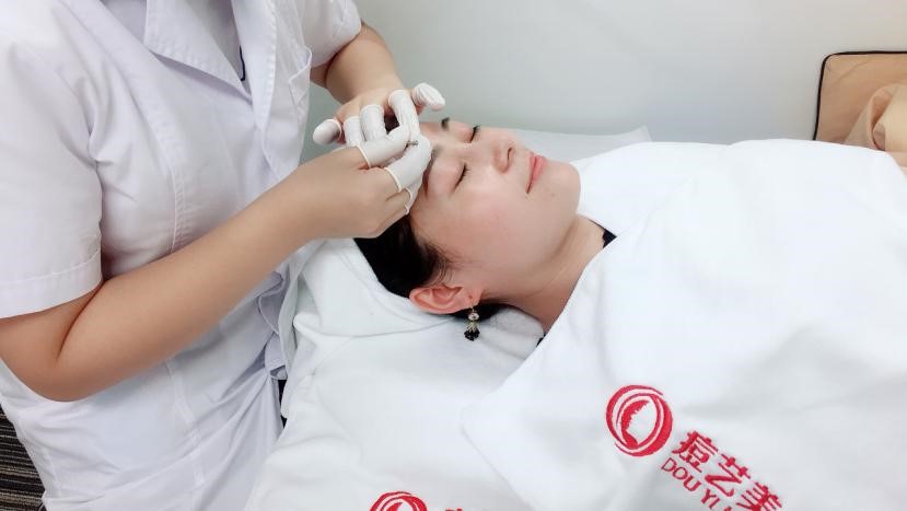 痘肌敏感肌救星!7月4日痘艺美·银石广场旗舰店开业大礼等你来