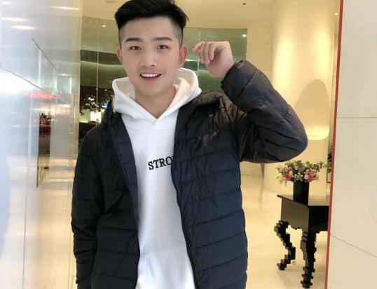 美特斯邦威实样黄羽绒服,美特斯邦威羽绒服穿搭