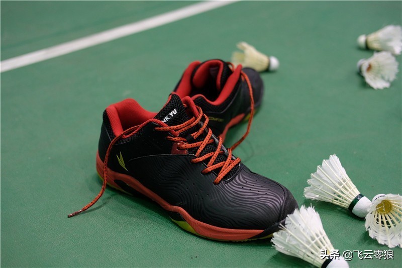 入门羽毛球鞋测评,羽毛球鞋排行榜前十名中羽