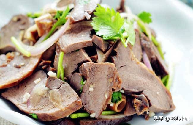 年夜饭必备的卤菜牛肉,年夜饭15道卤肉硬菜