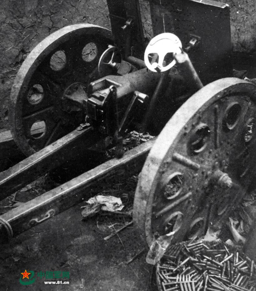 抗日战争中的偷袭,神剧战士伏击日本鬼子