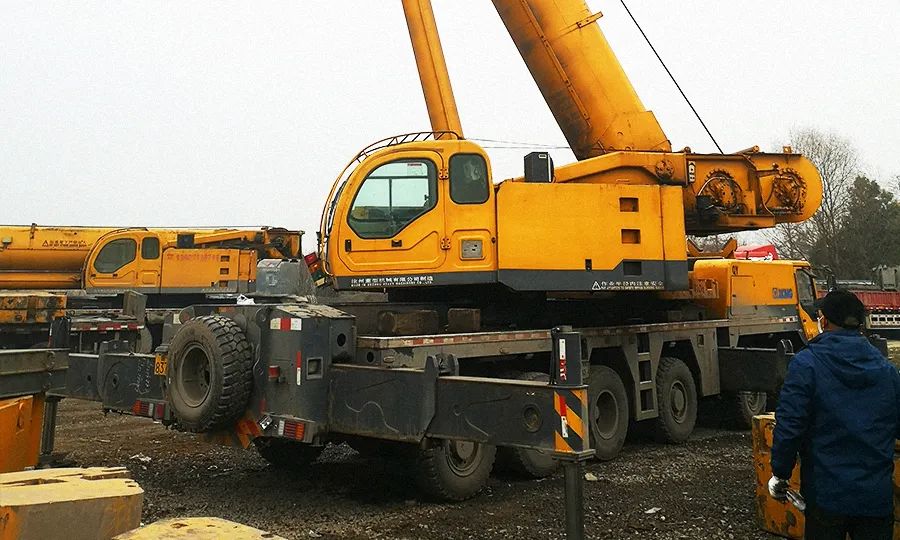 二手加工中心设备交易平台,二手起重机设备交易市场