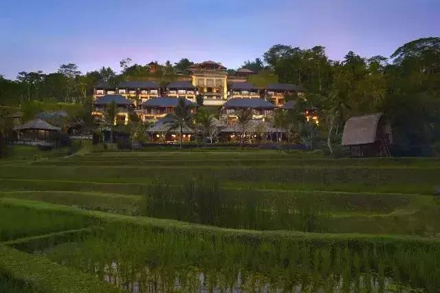 巴厘岛海滩四星酒店,巴厘岛一流的酒店二流的