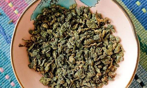 桑叶长期泡水喝的功效,桑叶泡水喝竟有6个好处