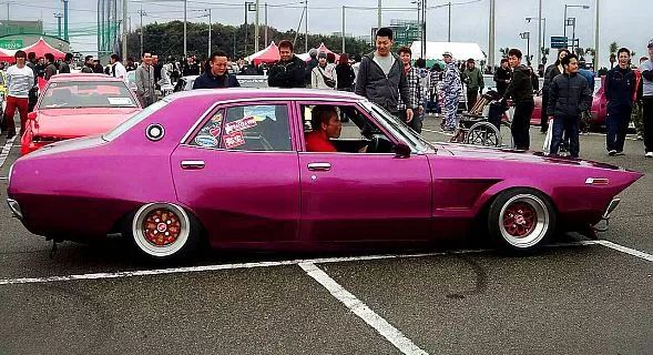 名鞋恒久远经典,经典永流传美丽恒久远