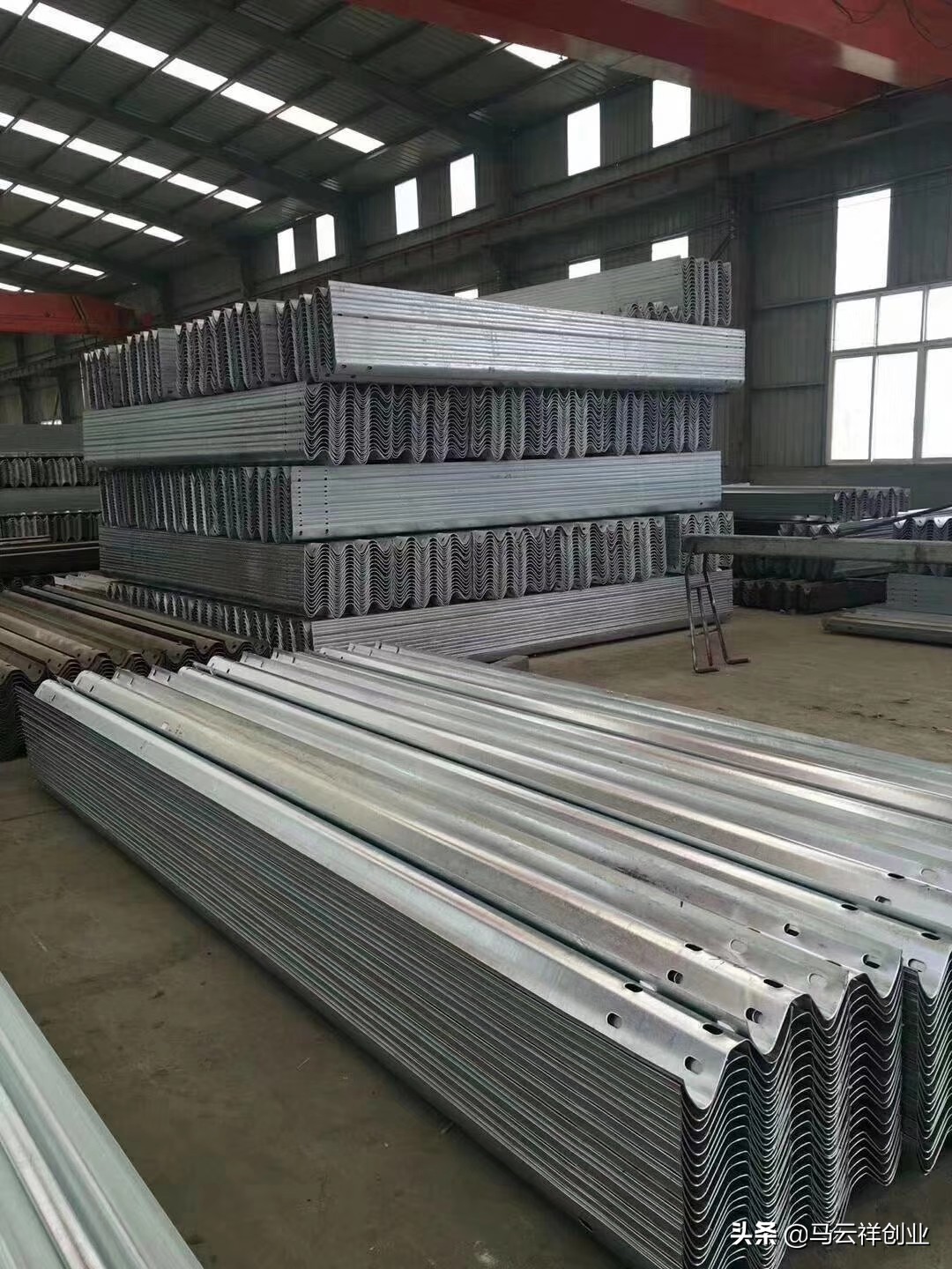 镀锌护栏板基本知识,护栏入门基础知识