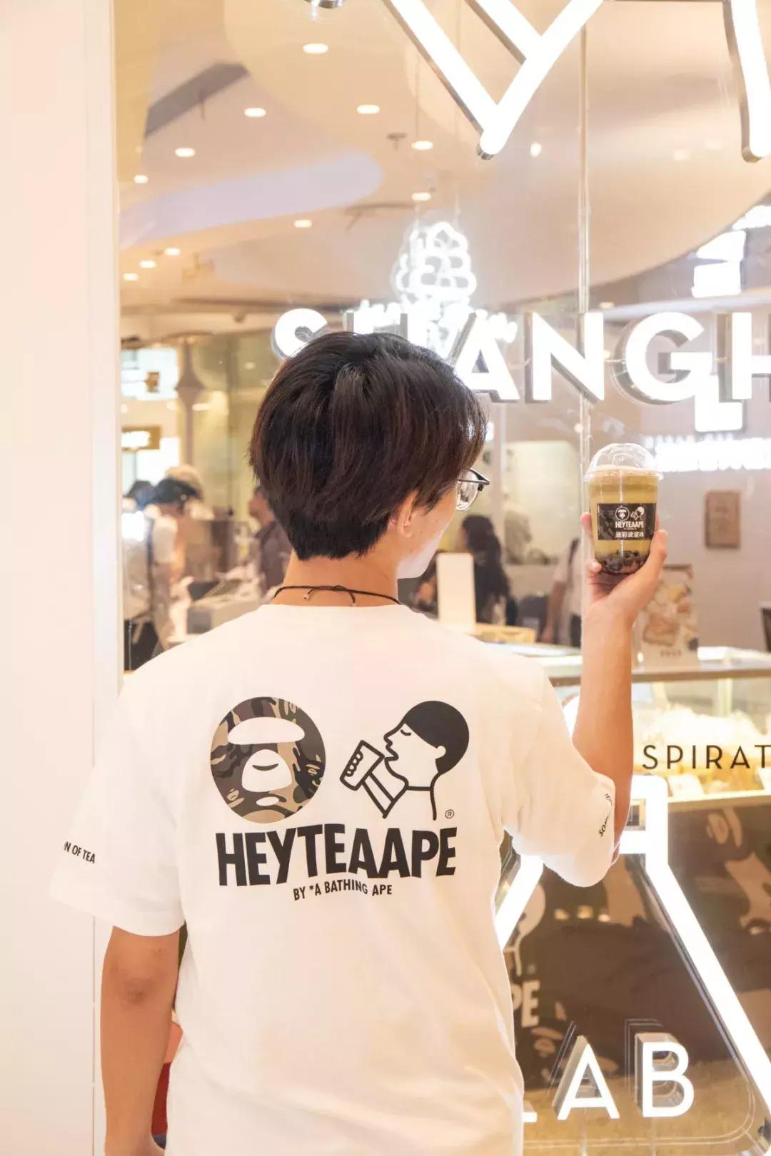 喜茶黑色系列 (喜茶限定蓝紫星空)