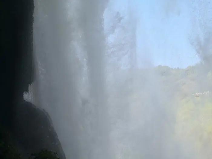 贵州自由行旅游路线攻略黄果树,贵州旅游4天攻略不去黄果树