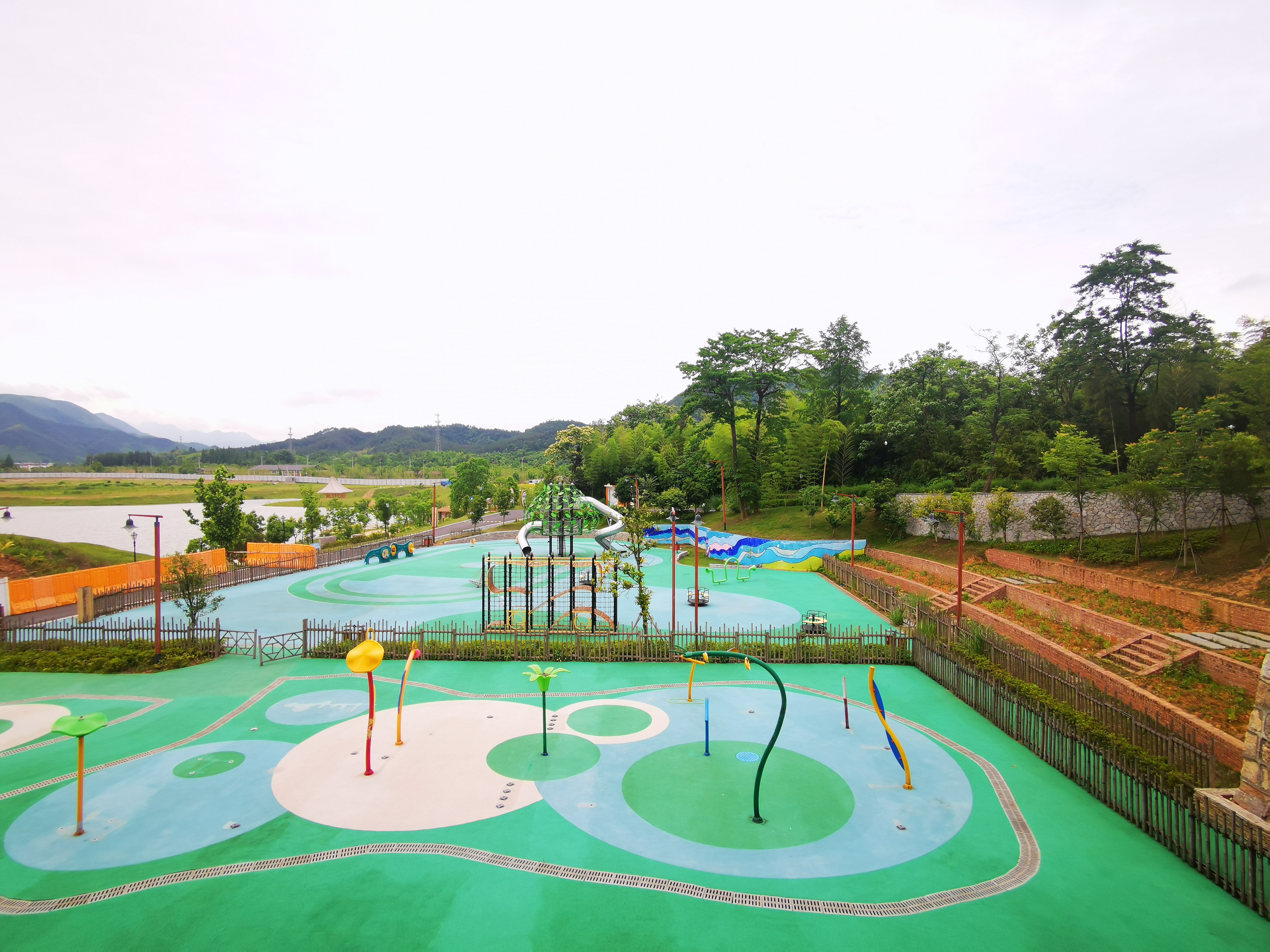 带娃体验生活好去处,带娃去最好的亲子酒店