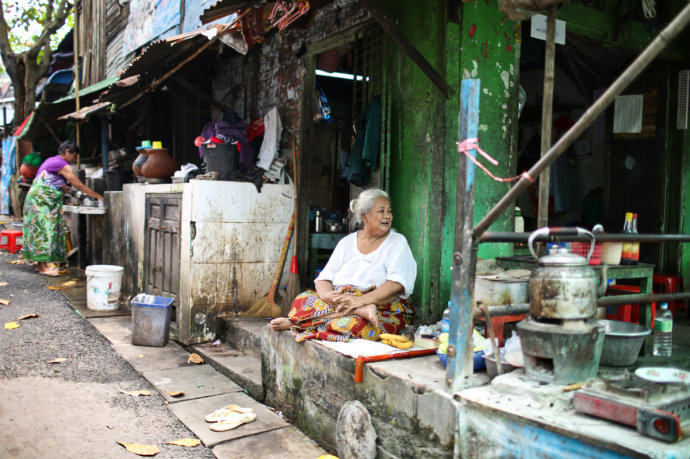 一座美丽的城市缅甸仰光,80年代的缅甸仰光城市