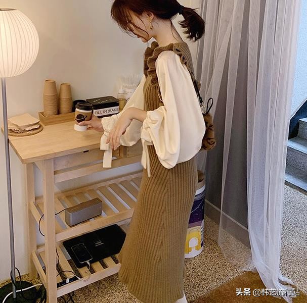 韩版穿搭女装高级感春,女装毛衣新款韩风搭配