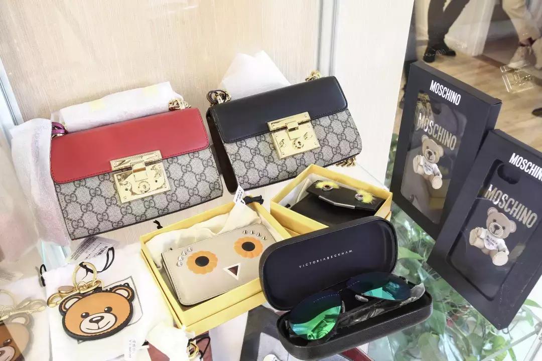 一众顶尖奢牌合伙搞事！Gucci、Prada、Maxmara……低至440元