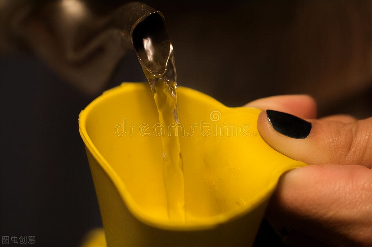 儿科医生总结的常见儿童“危险品”，磁力珠、热水袋、电话手表位列其中，你家小孩有这些物品吗？