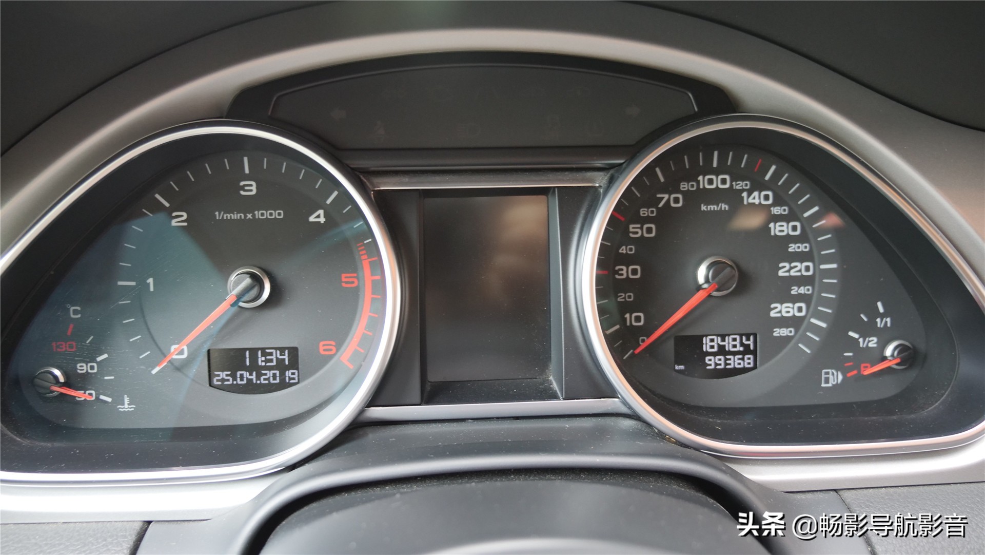 奥迪q7改内饰导航,奥迪q7改装大屏导航线束