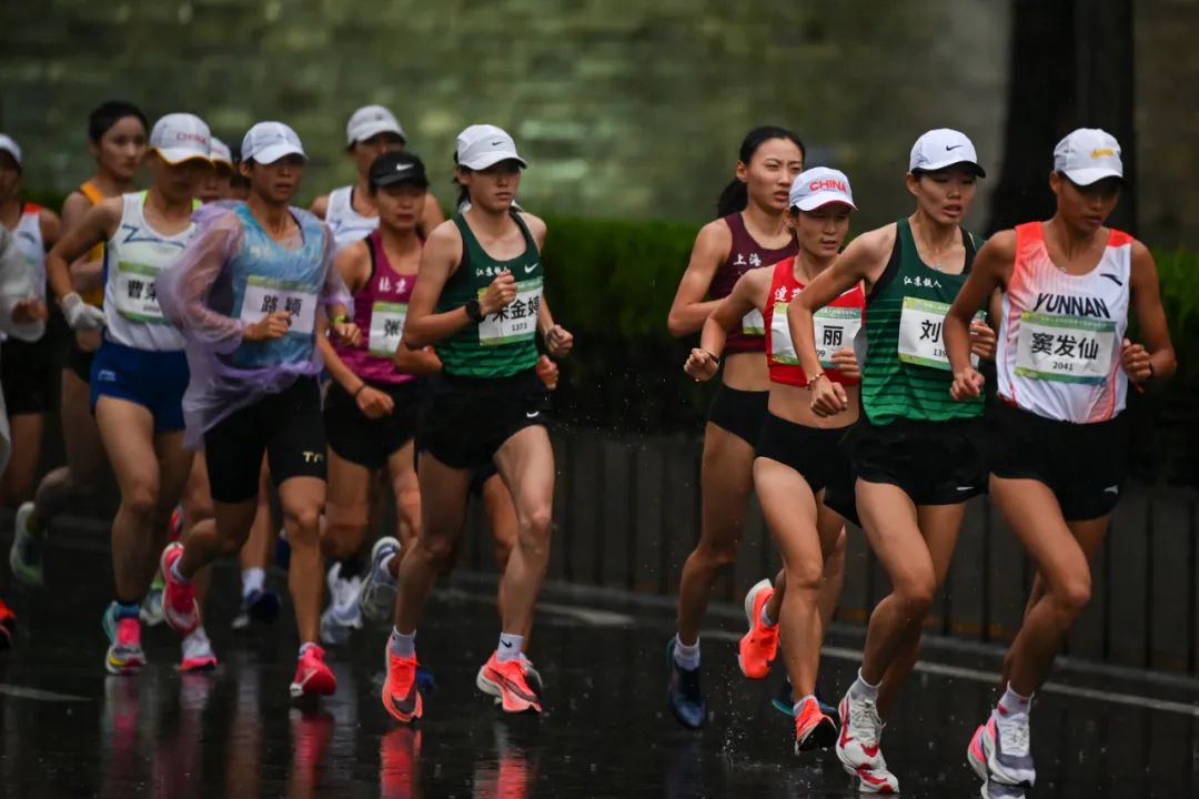 张德顺马拉松冠军,张德顺马拉松中国纪录