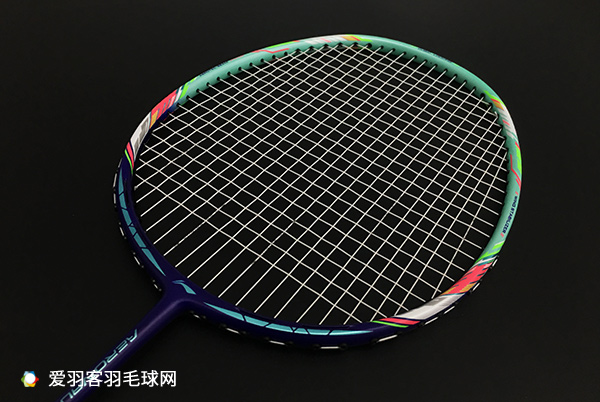 用这5款球拍的人，一般都是有超高颜值的女神