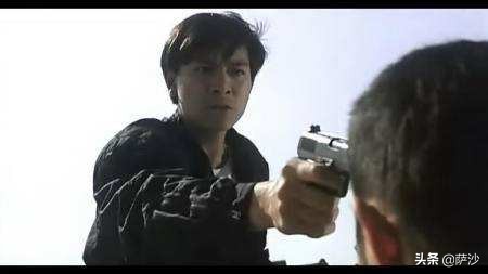 威震港台的大黑星手枪是什么?60年的经典*4式5**半自动手枪