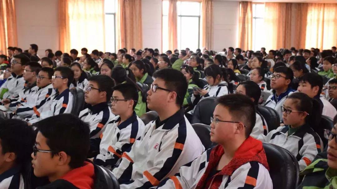 护眼神器五花八门,护眼黑科技大饱眼福好用吗