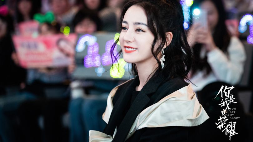 你是我的荣耀:晶晶送婆婆的礼物,只有明星送得起,一秒搞定婆婆