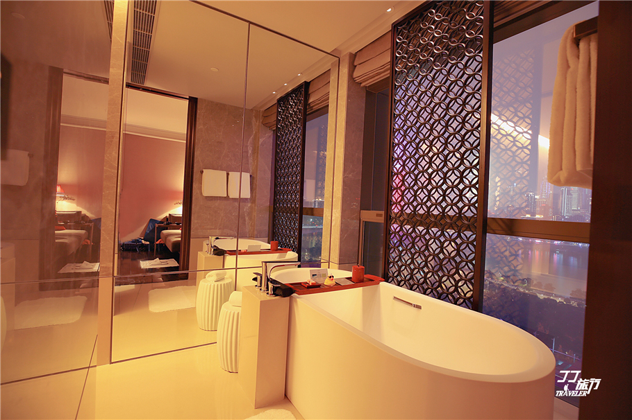 重庆可以晚上看到洪崖洞的酒店,重庆洪崖洞丽晶酒店