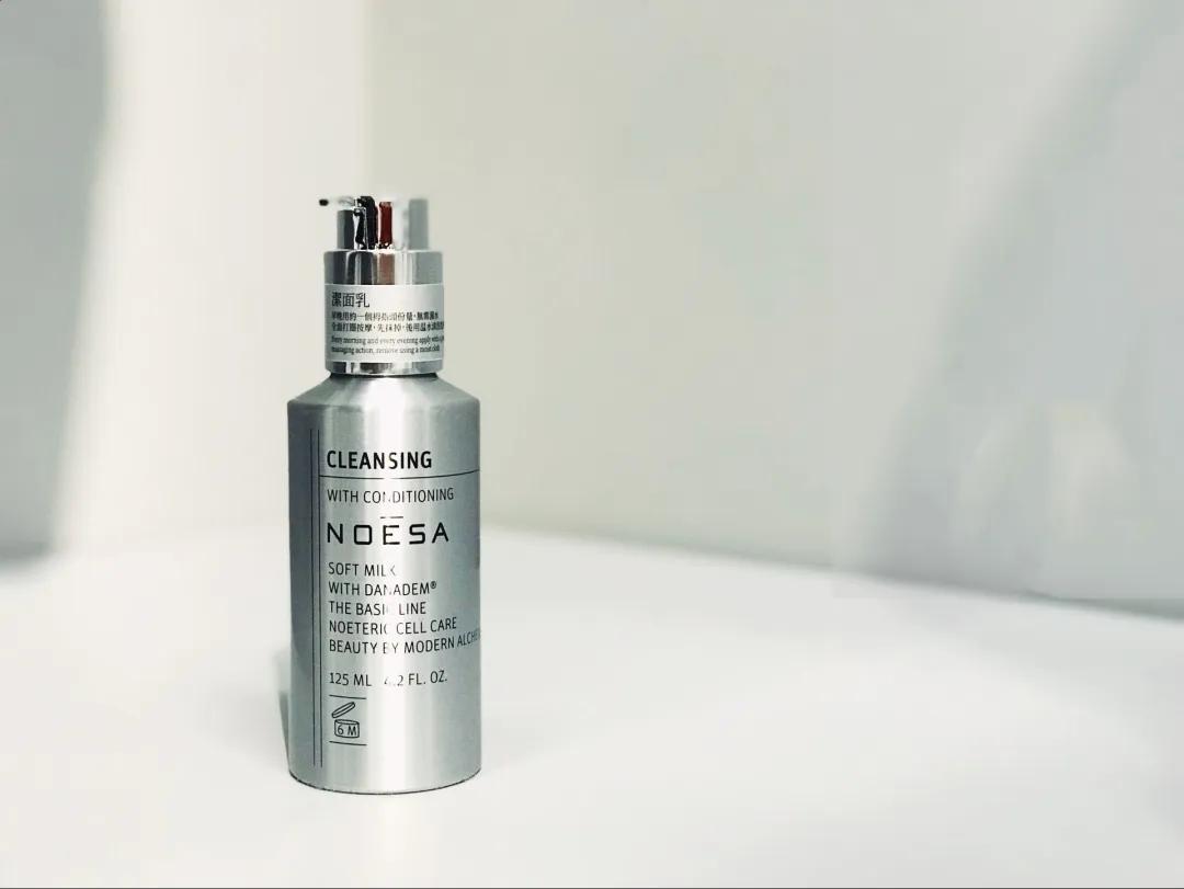 工资多少才能用得起高端护肤品,月薪3w的女生都在用什么护肤品