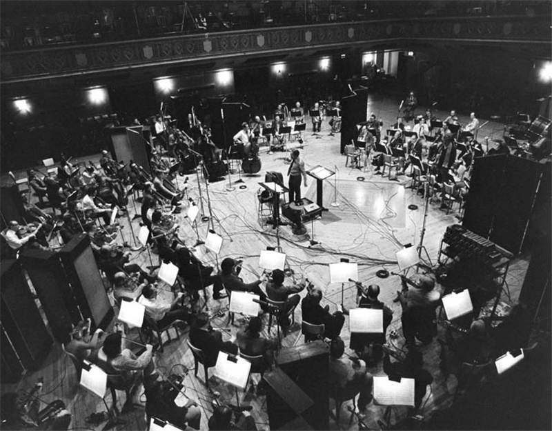 涓栬鏂拌1993,涓栬鏂拌鍚堝敱