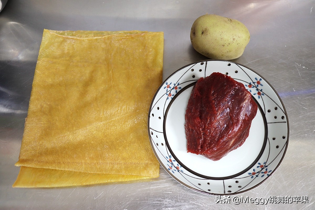 老北京炸松肉菜图片,搞定老北京传统小吃炸松肉