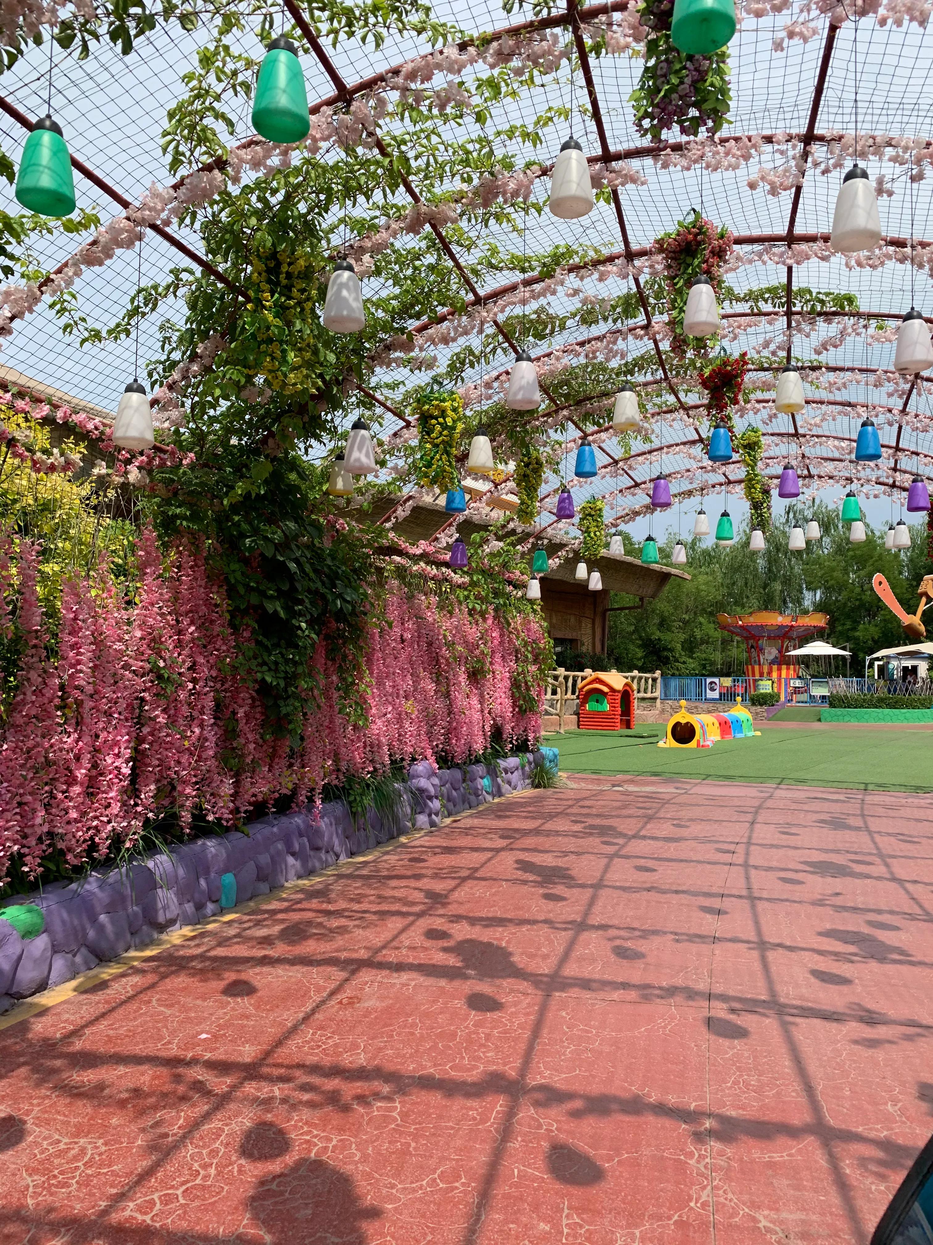 澶╂触鏂圭壒濉炲鎯婇瓊瑙嗛,澶╂触鏂圭壒浜插瓙鏃呮父鏀荤暐