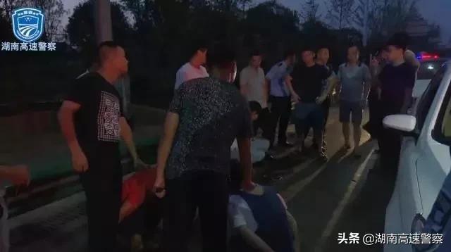 紧急停车带和港湾式停车带的区别,紧急停车的正确使用方法