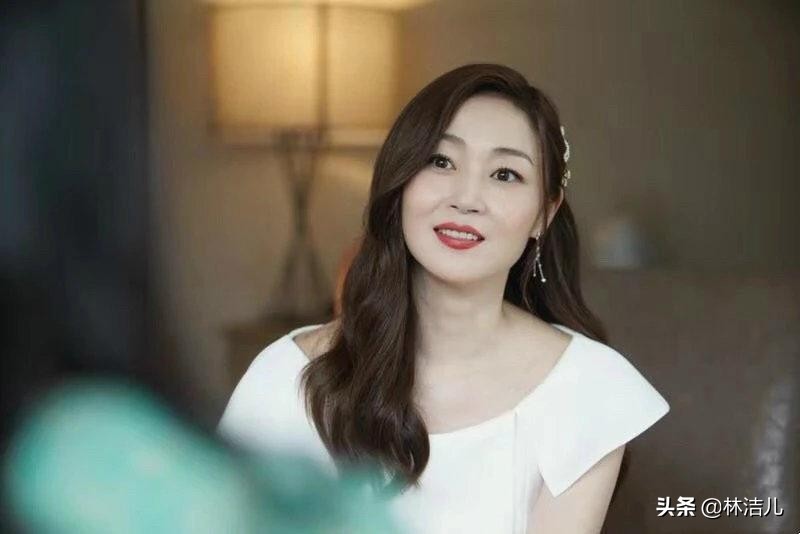 50岁的万绮雯,万绮雯最近照片