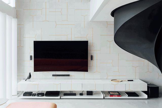 旋转楼梯有没有高端一点的,旋转楼梯适合轻奢风还是新中式