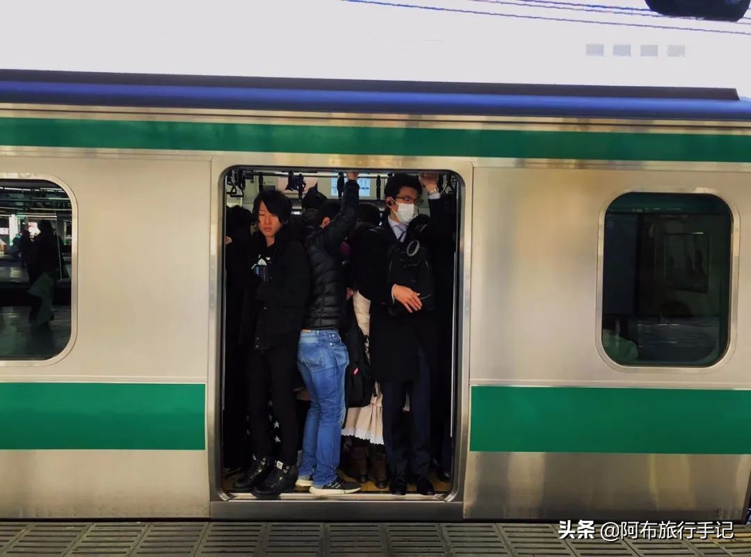 解谜东京都内交通:从下飞机开始,游客就得小心坐错车了