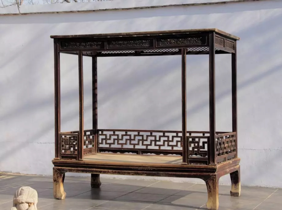 一张床买下来多少钱,一张床的价格800