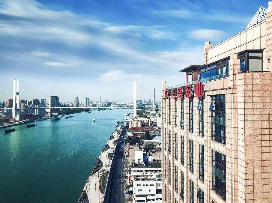 涓浗鑸逛笢,涓夌洓瀹忎笟鍜宻t涓槍