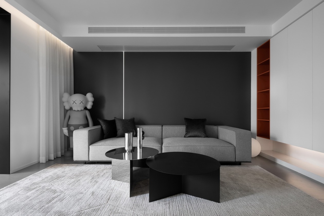 HOUSE无需刻意去做手法,我只是将本来心中所想的表达出来