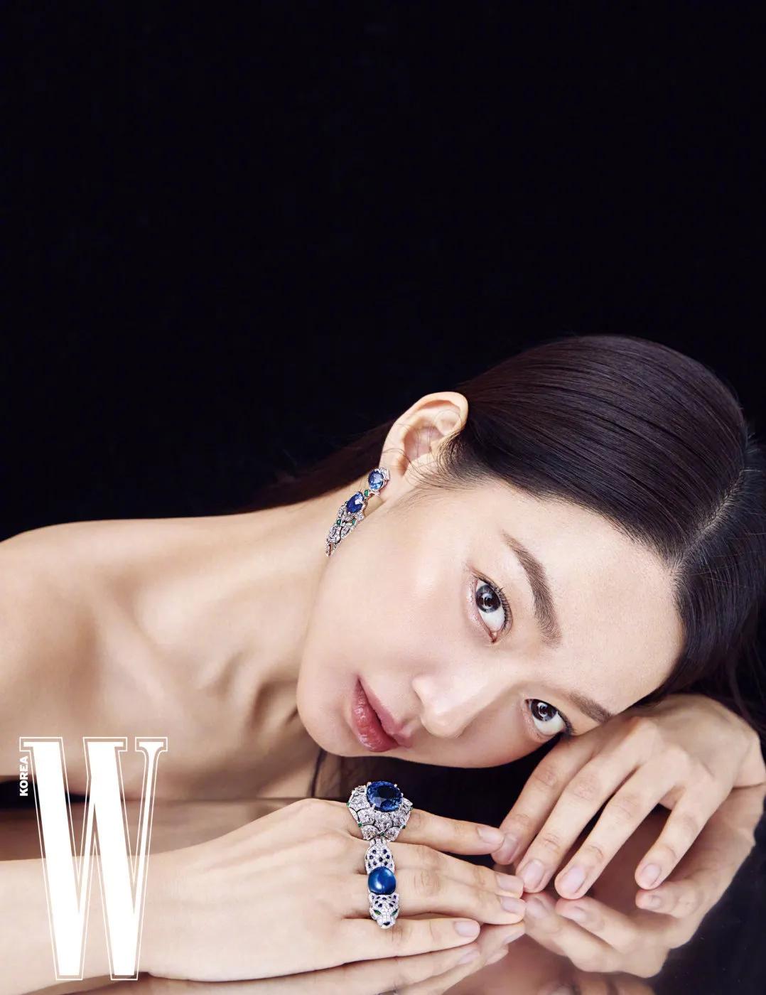 她被称韩国硬照女王，手握时尚圈顶级资源！网友：姐姐我可以