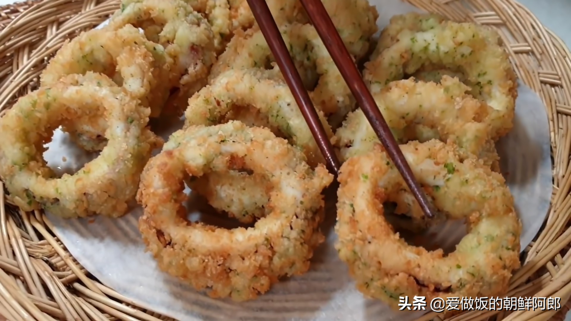 酥脆炸鱿鱼好吃又简单,香酥炸鱿鱼的做法金黄酥脆