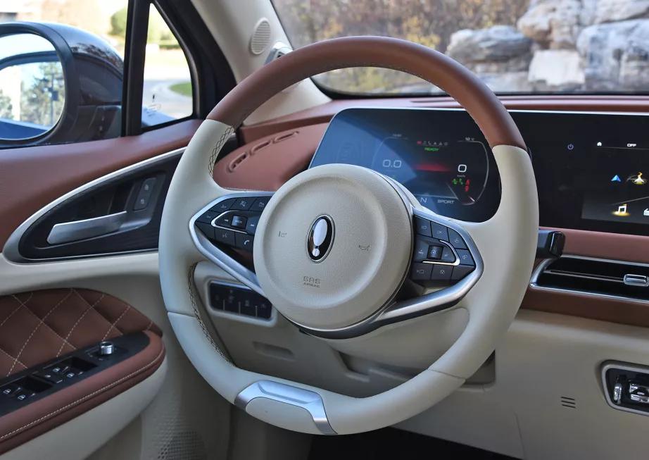 欧拉好猫尊荣复古绿,欧拉好猫新能源电动汽车