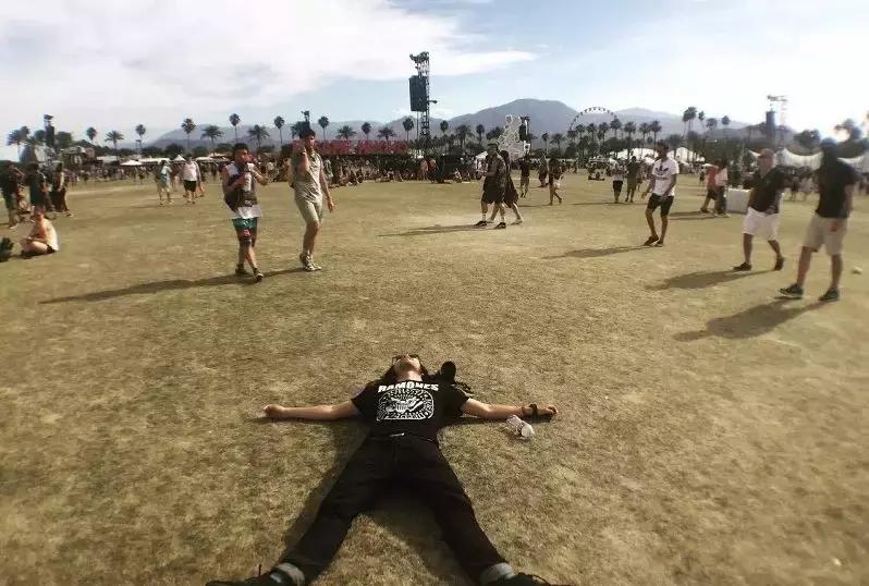 已经2019年了，我们还能拿“搞乐队”这件事耍帅吗？