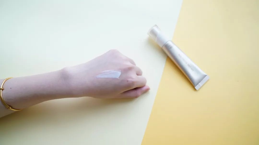 夏天好用不油腻的防晒推荐,夏天到了防晒也要有颜值