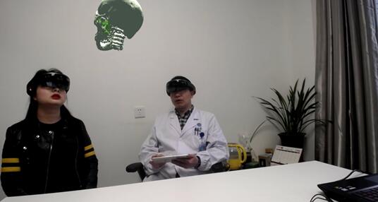 厉害了!武汉协和医院口腔科完成全省首例“混合现实(MR)技术”引导下的口腔颌面部软组织肿瘤切除手术
